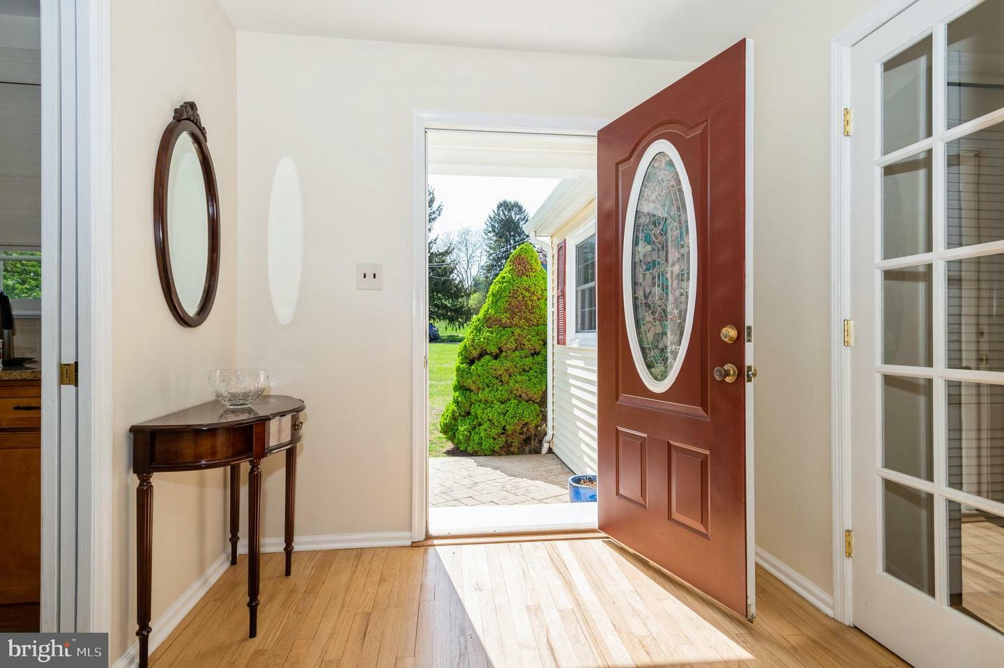 Property Photo: 19 Whippoorwill Way NJ 08502