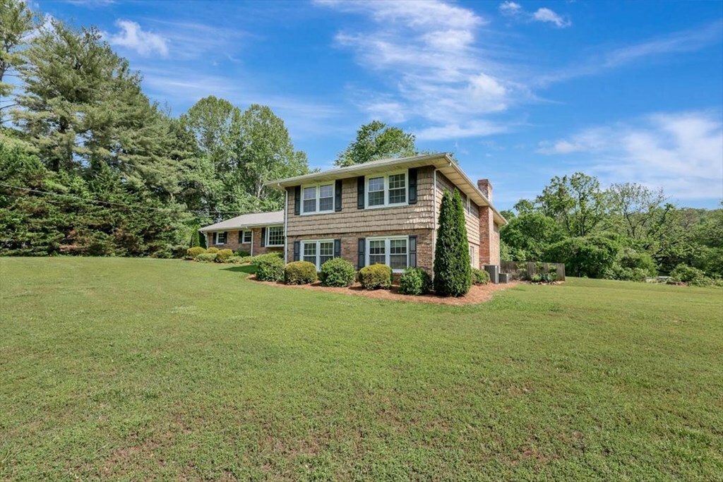 Property Photo: 153 Buckingham Drive GA 30720