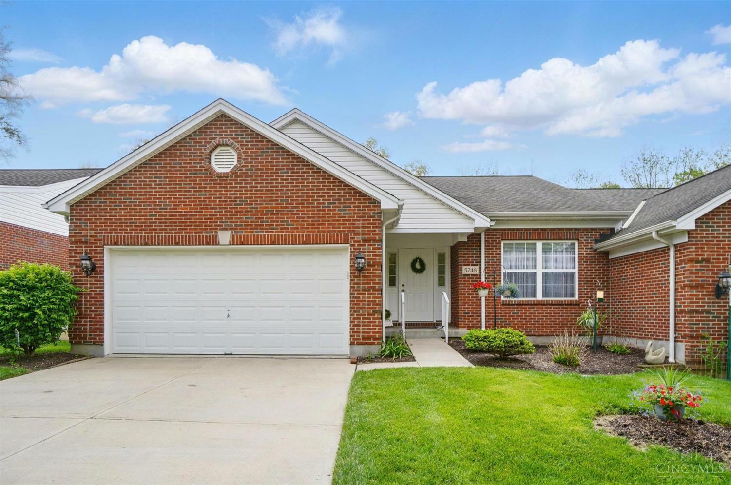Property Photo: 5748 St James Place OH 45239