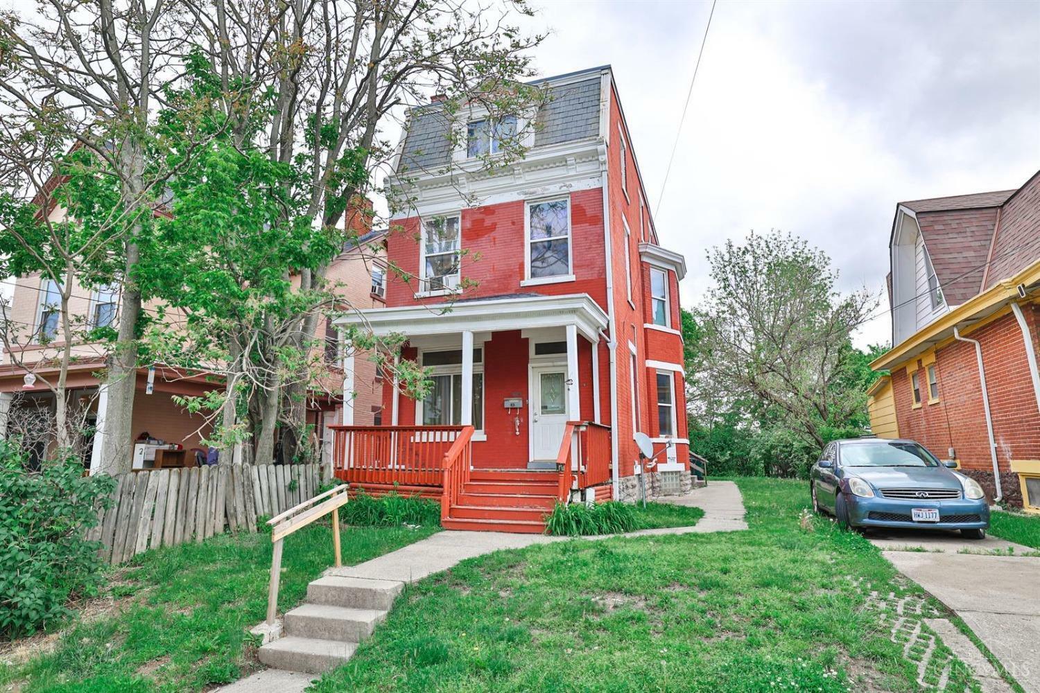824 McPherson Avenue  Cincinnati OH 45205 photo