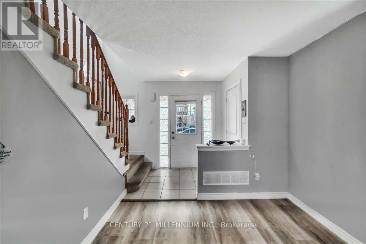 Property Photo: 320 Moody Street ON N0C 1B0