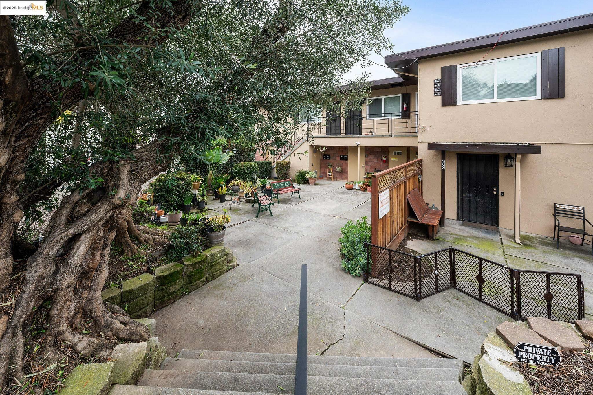 Property Photo: 633 Key Blvd CA 94805