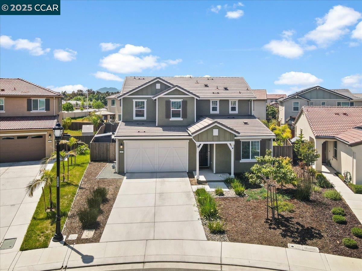 Property Photo: 405 Avanti Way CA 94561