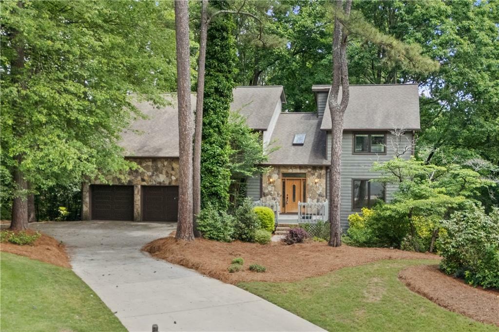Property Photo: 1498 Camp Point Court NE GA 30075