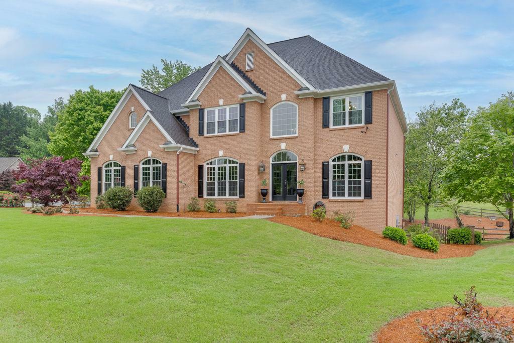 Property Photo: 663 Gold Creek Drive GA 30534