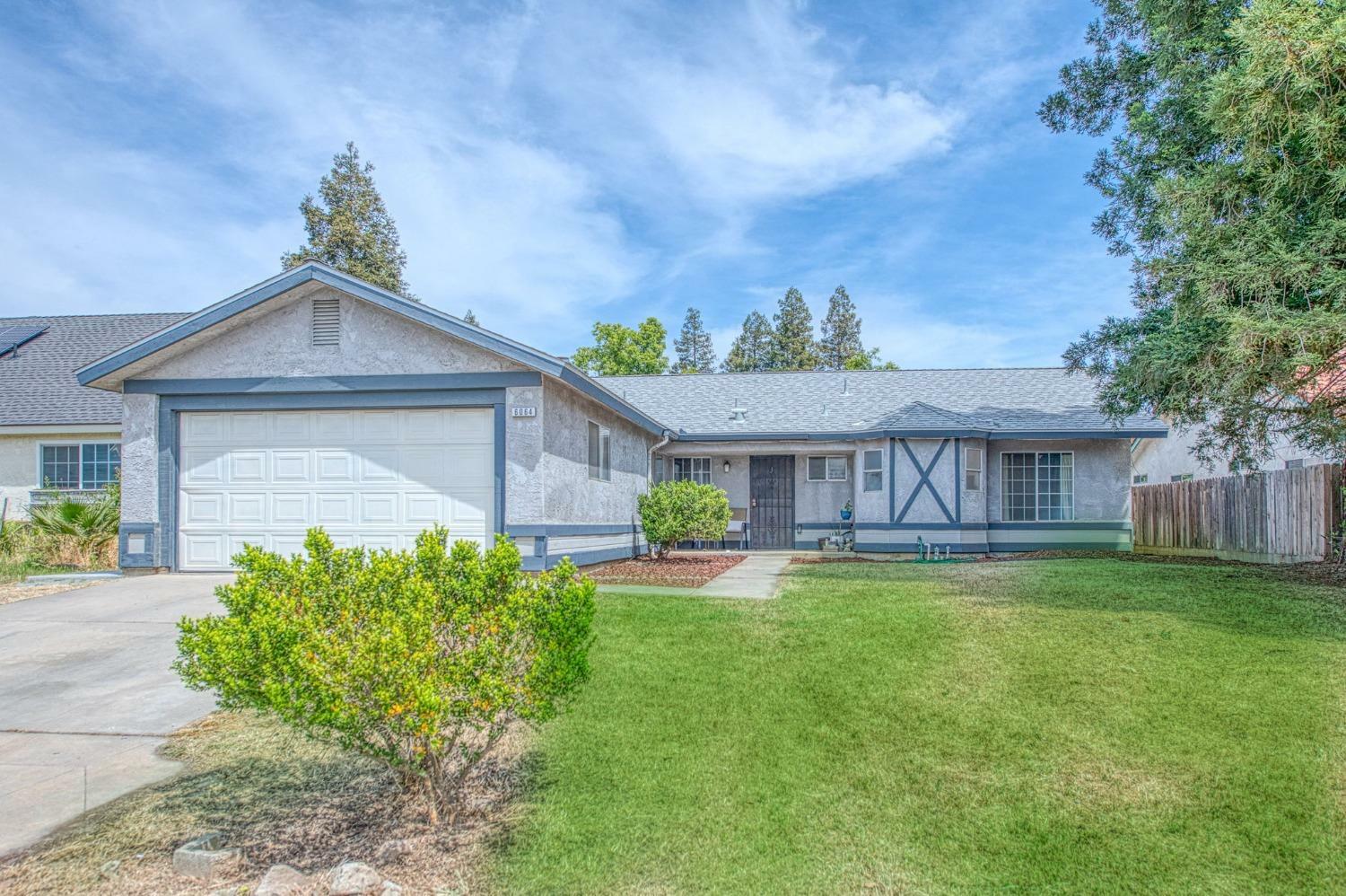Property Photo: 6064 N Mitre Avenue CA 93722