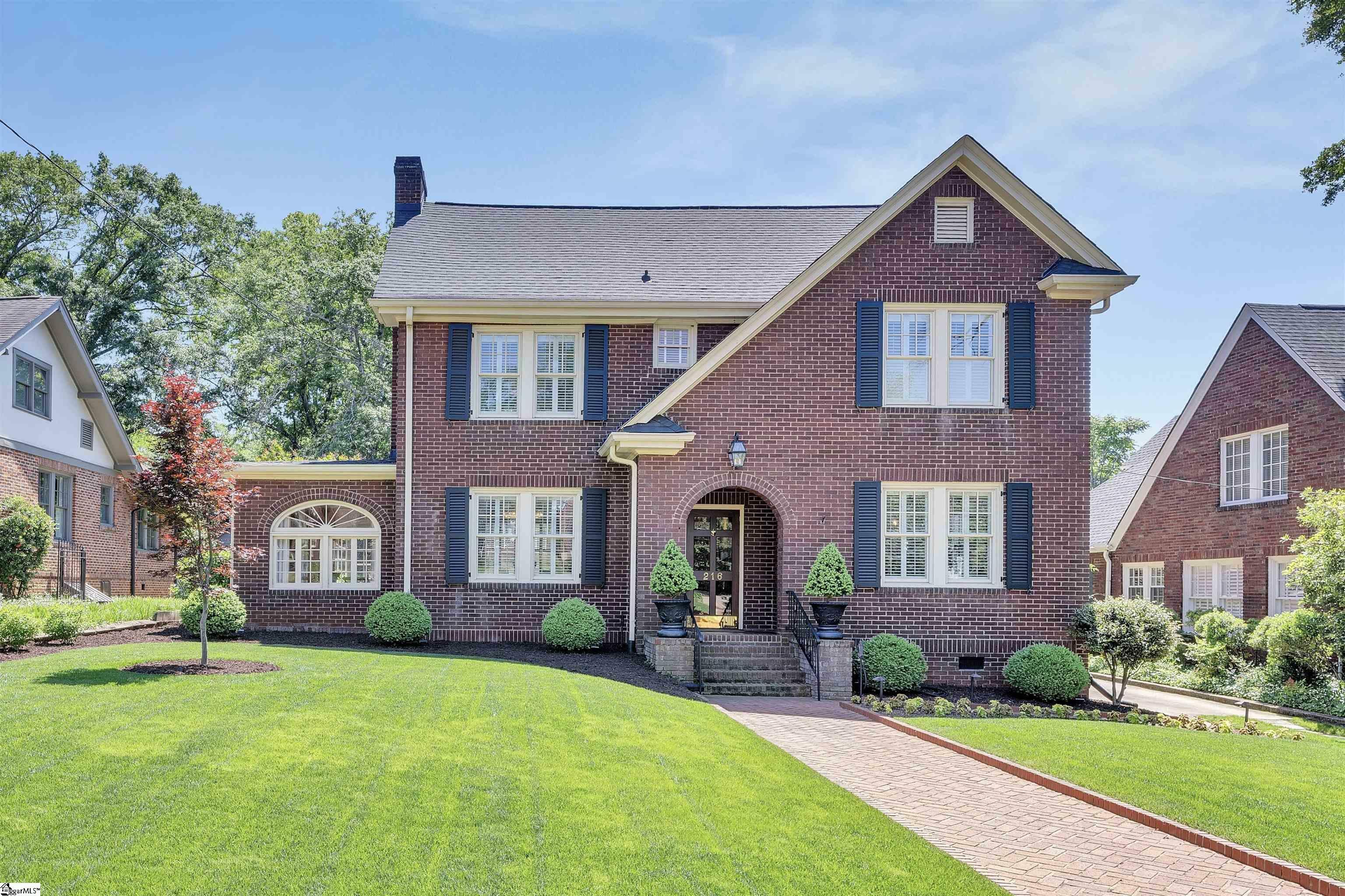 Property Photo: 216 Cleveland Street SC 29601