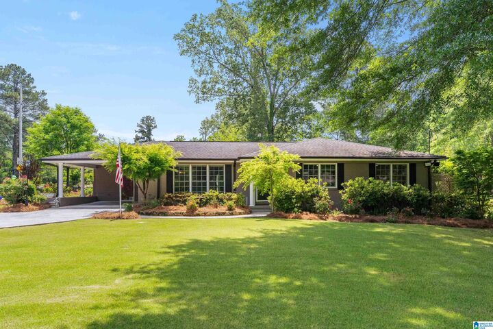 2110 Springdale Road  Bessemer AL 35022 photo