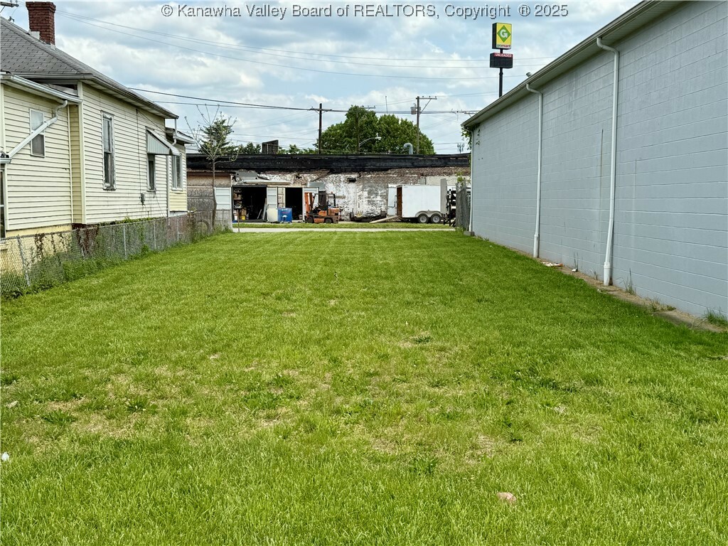 Property Photo: 405 11th Street WV 25064