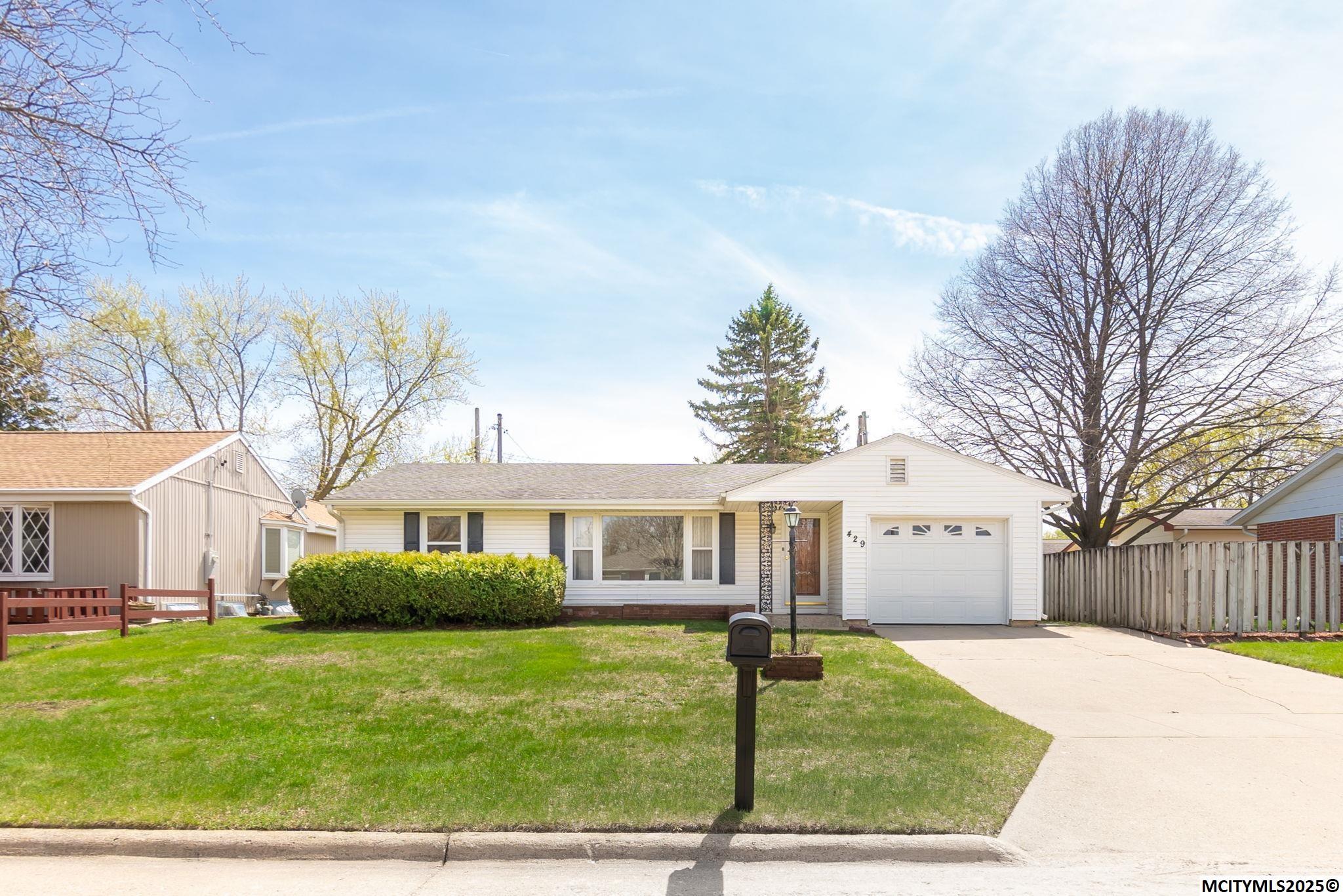 Property Photo: 429 22nd SW IA 50401