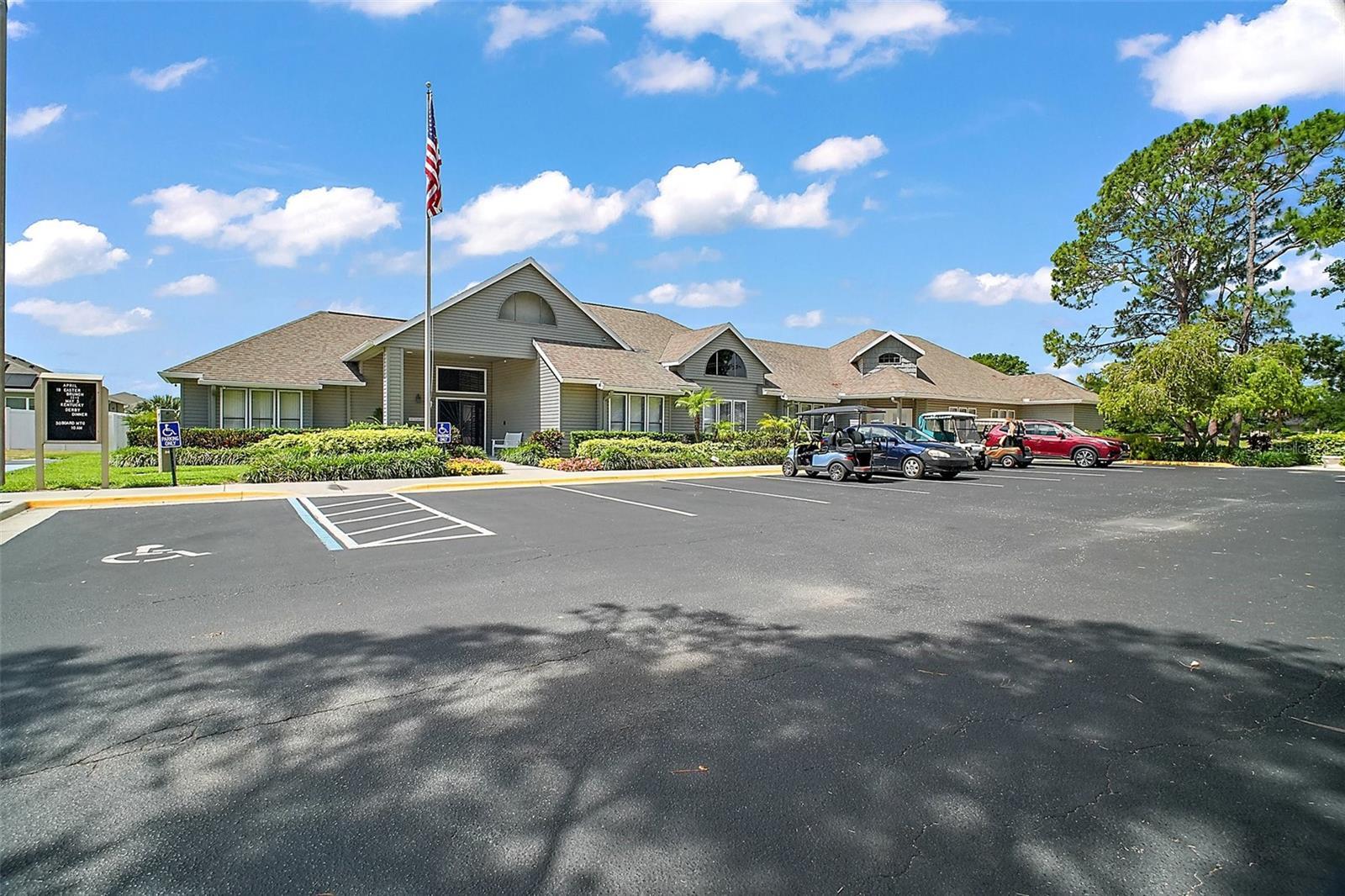Property Photo: 579 Juniper Way FL 32778