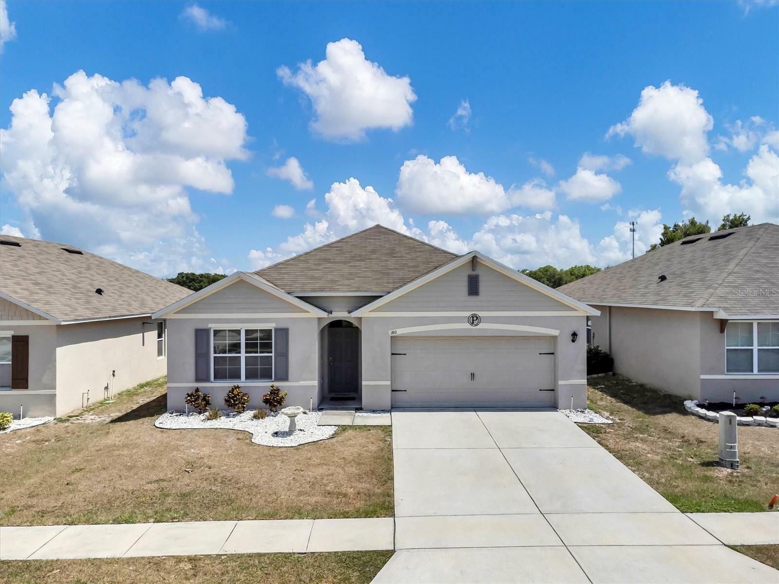 Property Photo: 180 Grove Branch Road FL 33880