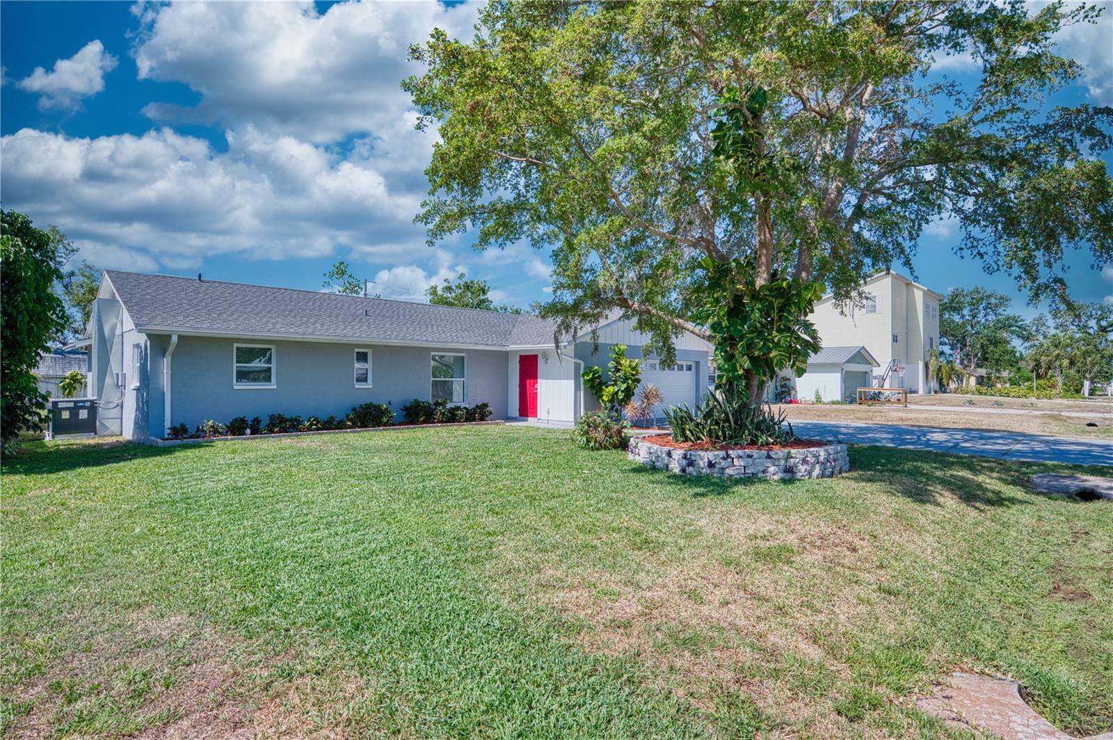 Property Photo: 1896 Mova Street FL 34231