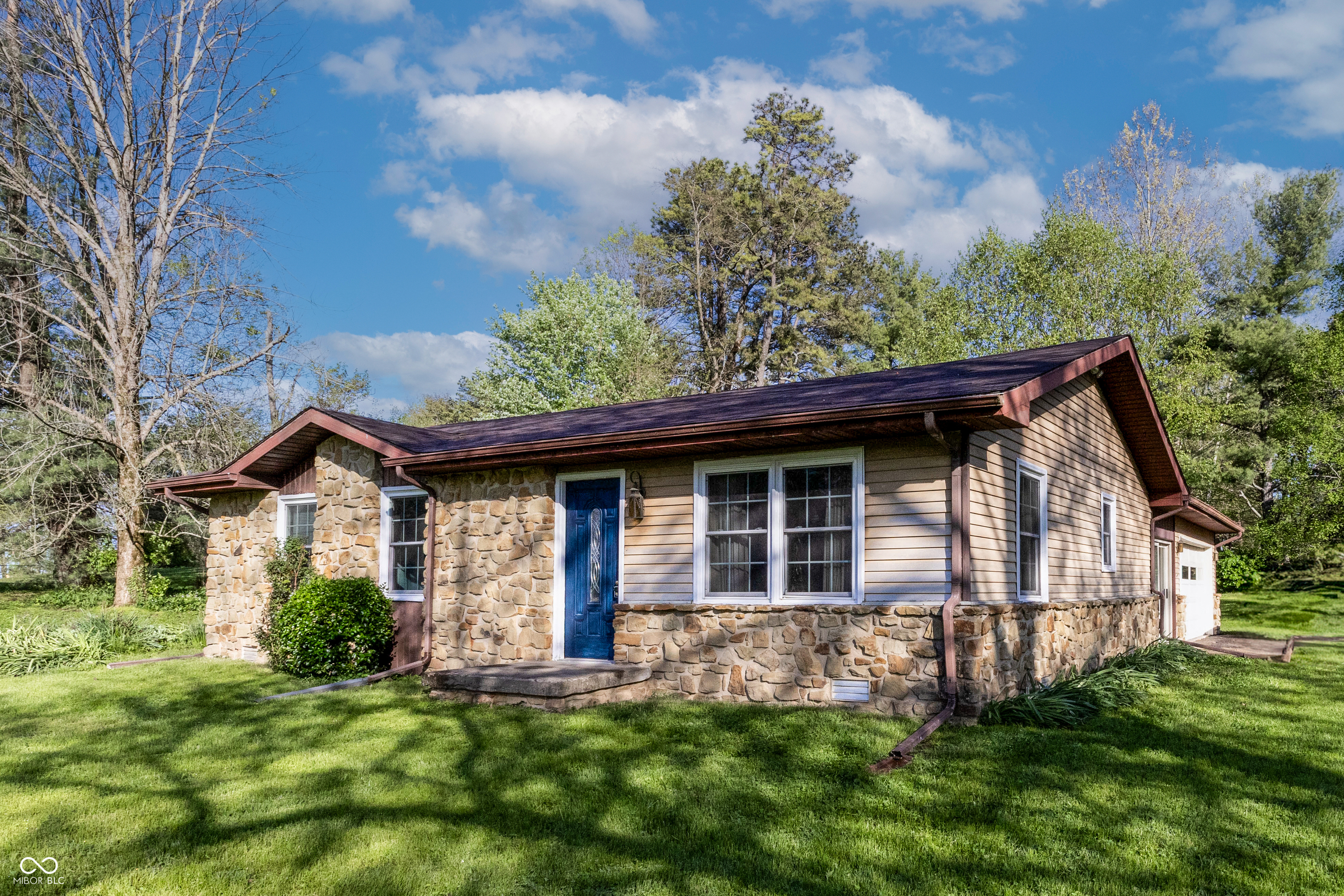 Property Photo: 15770 E Lake Shore Drive N IN 47246