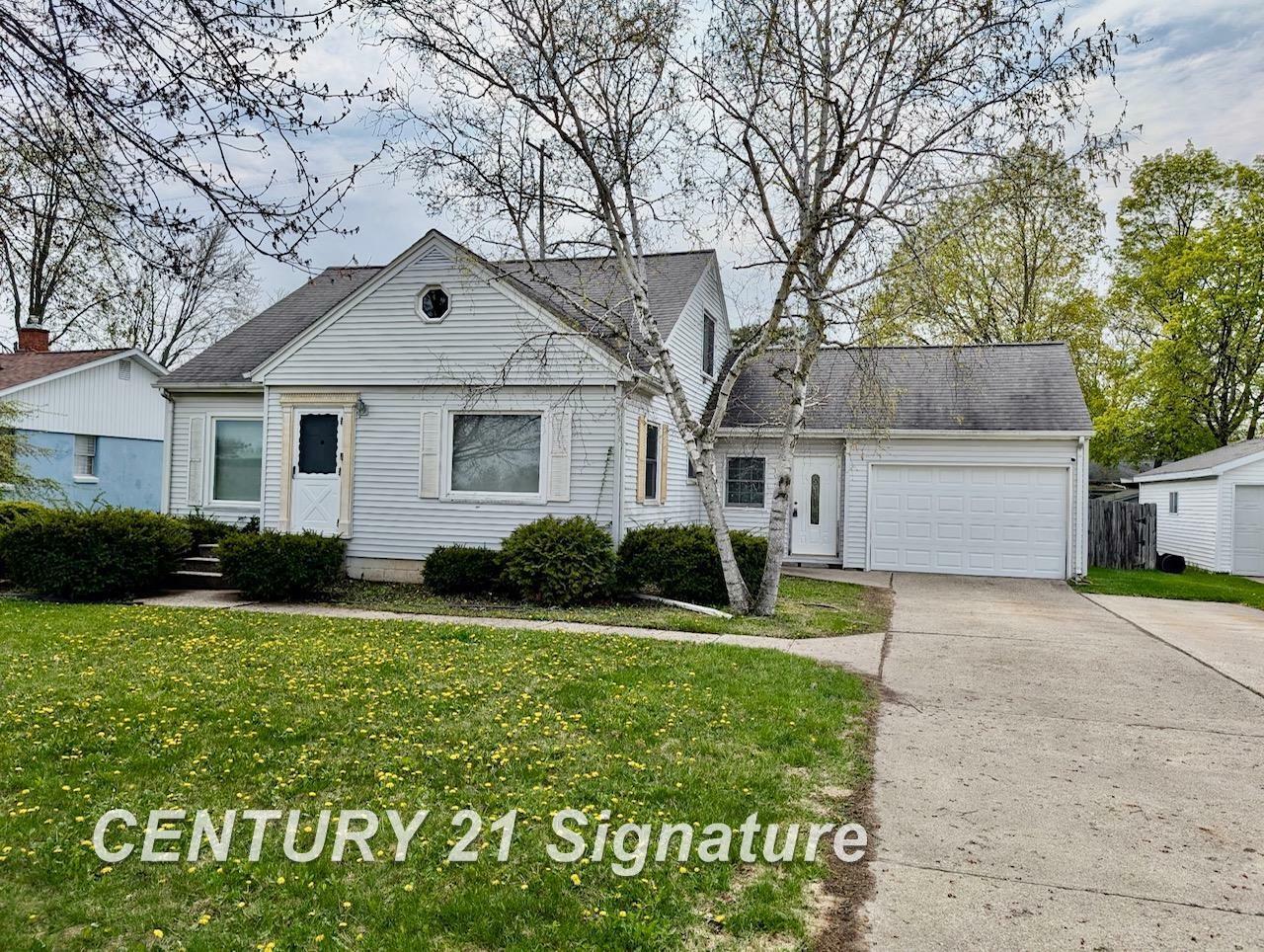 Property Photo: 1389 Passolt Street MI 48638