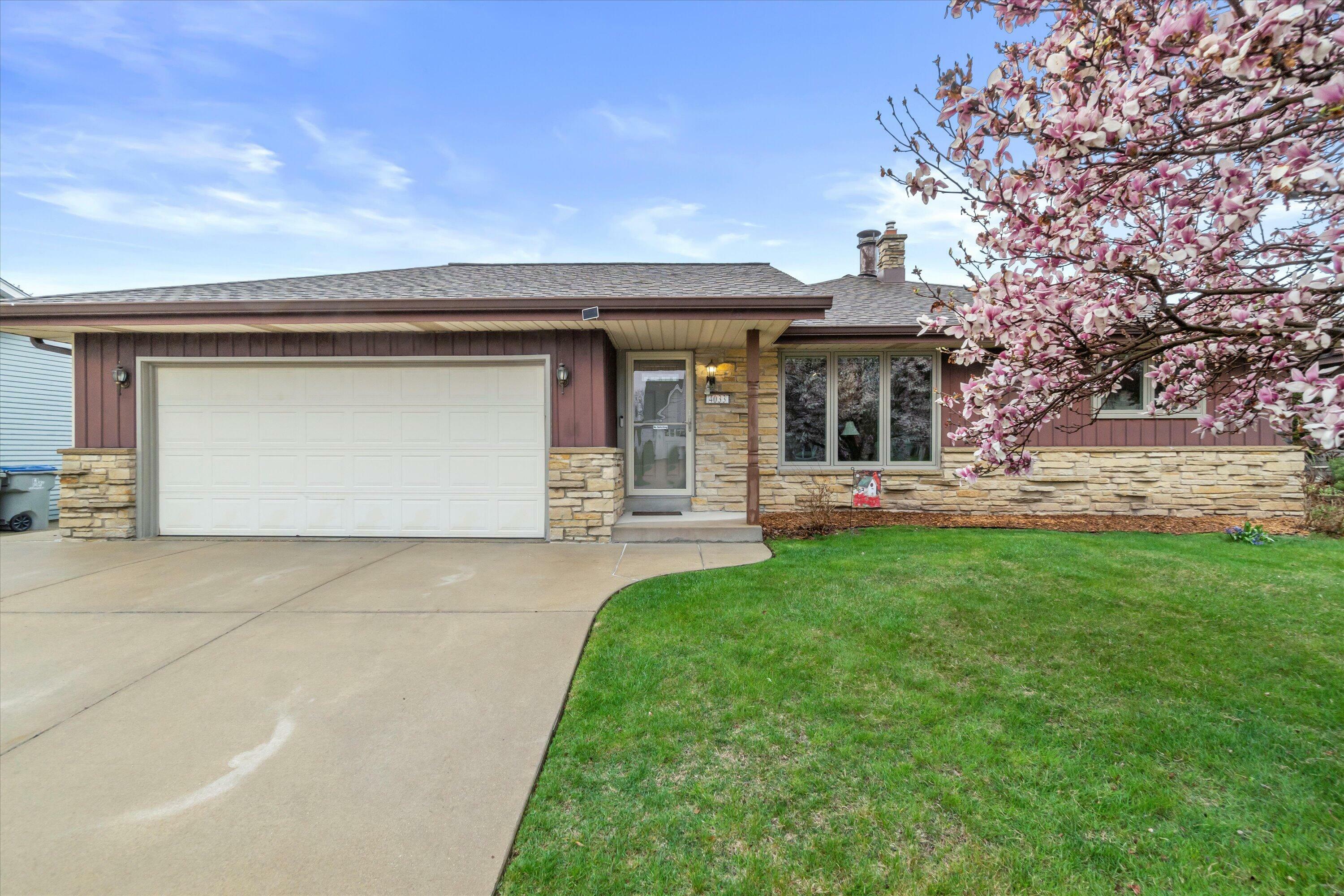 Property Photo: 4033 S 71st St WI 53220