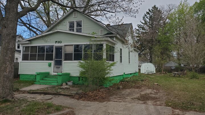 730 Hill Avenue  Muskegon MI 49442 photo
