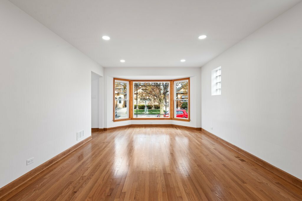 Property Photo: 2934 Maple Avenue IL 60402