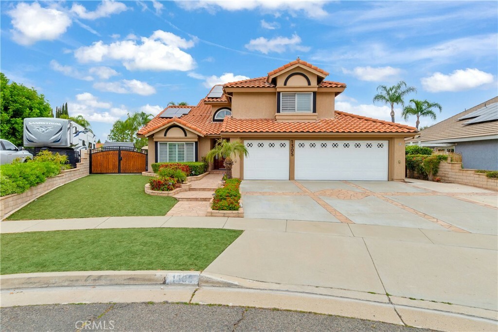 Property Photo:  1305 Harvest Circle  CA 92882 
