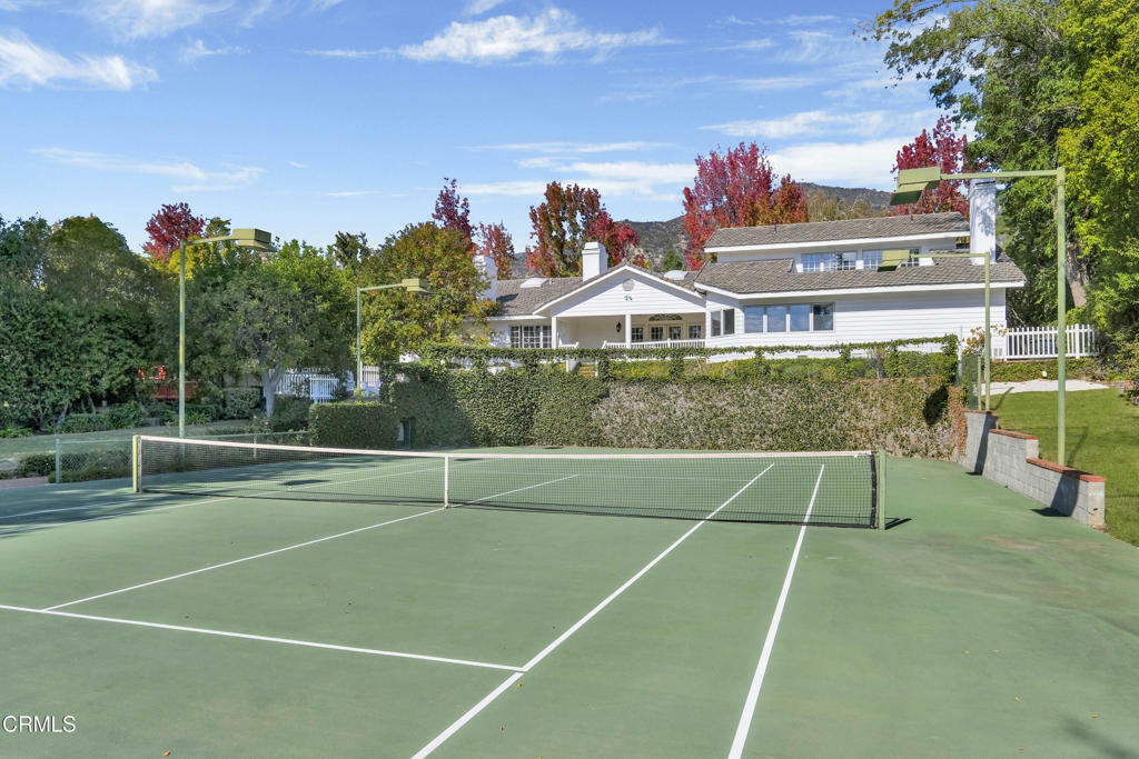 Property Photo: 832 Valley Crest Street CA 91011