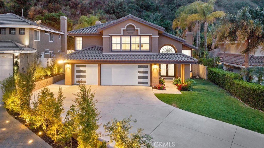 Property Photo: 1720 San Alvarado Circle CA 92882
