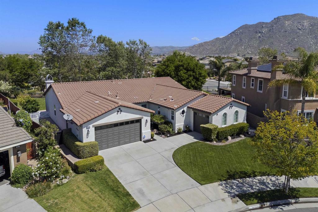 Property Photo: 29830 Twin Lakes Rd. CA 92585