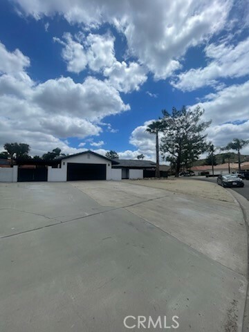 Property Photo: 30230 Swan Point Drive CA 92587