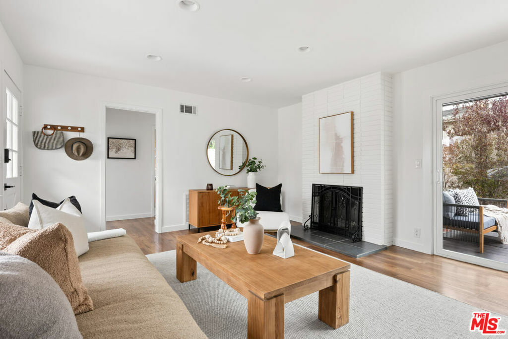 Property Photo: 8500 Hastings Avenue CA 90045
