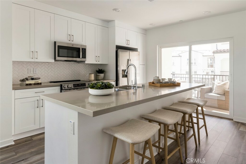 Property Photo:  15216 Janine Drive 7  CA 90605 