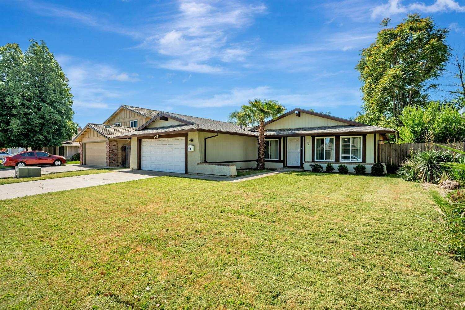 Property Photo: 780 Regatta Drive CA 95833