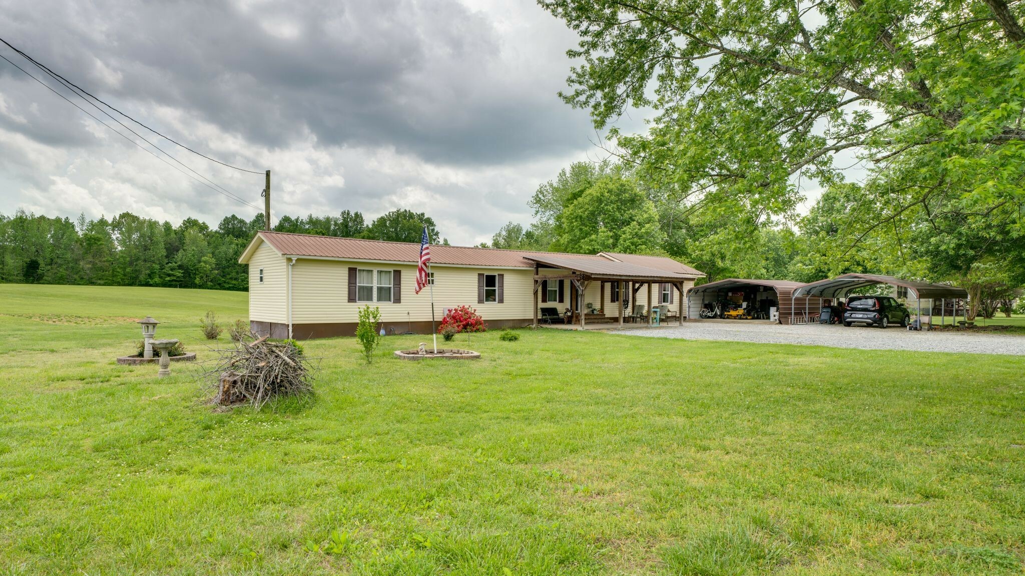 Property Photo: 1991 Mosley Ferry Rd TN 37035