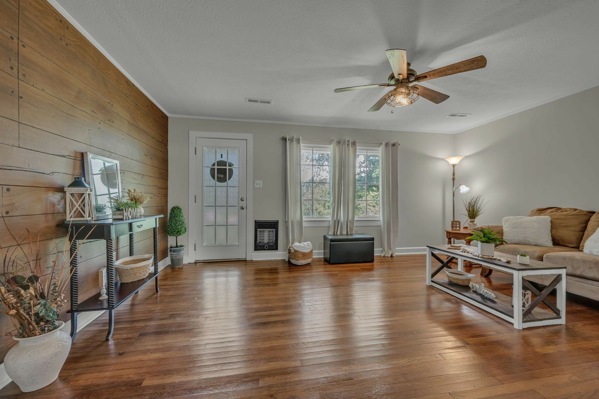 Property Photo: 1025 Greenwood Rd TN 37036