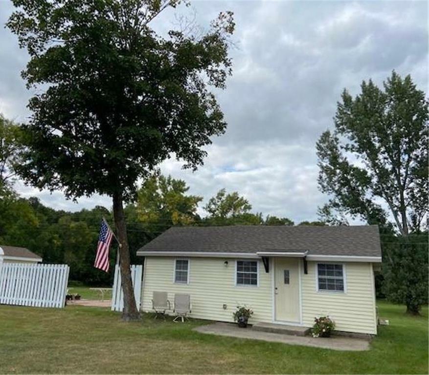Property Photo: 39301 County Highway 1 MN 56576