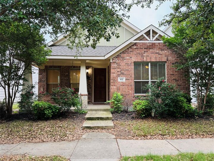 Property Photo:  932 King George Lane  TX 76227 