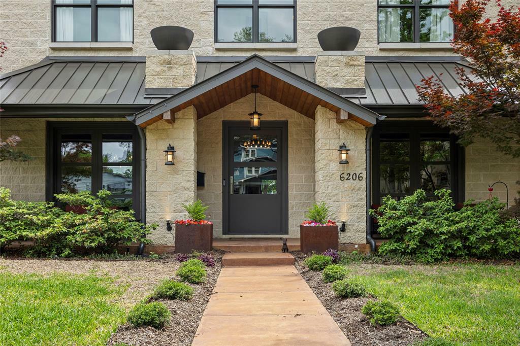 6206 Vickery Boulevard  Dallas TX 75214 photo