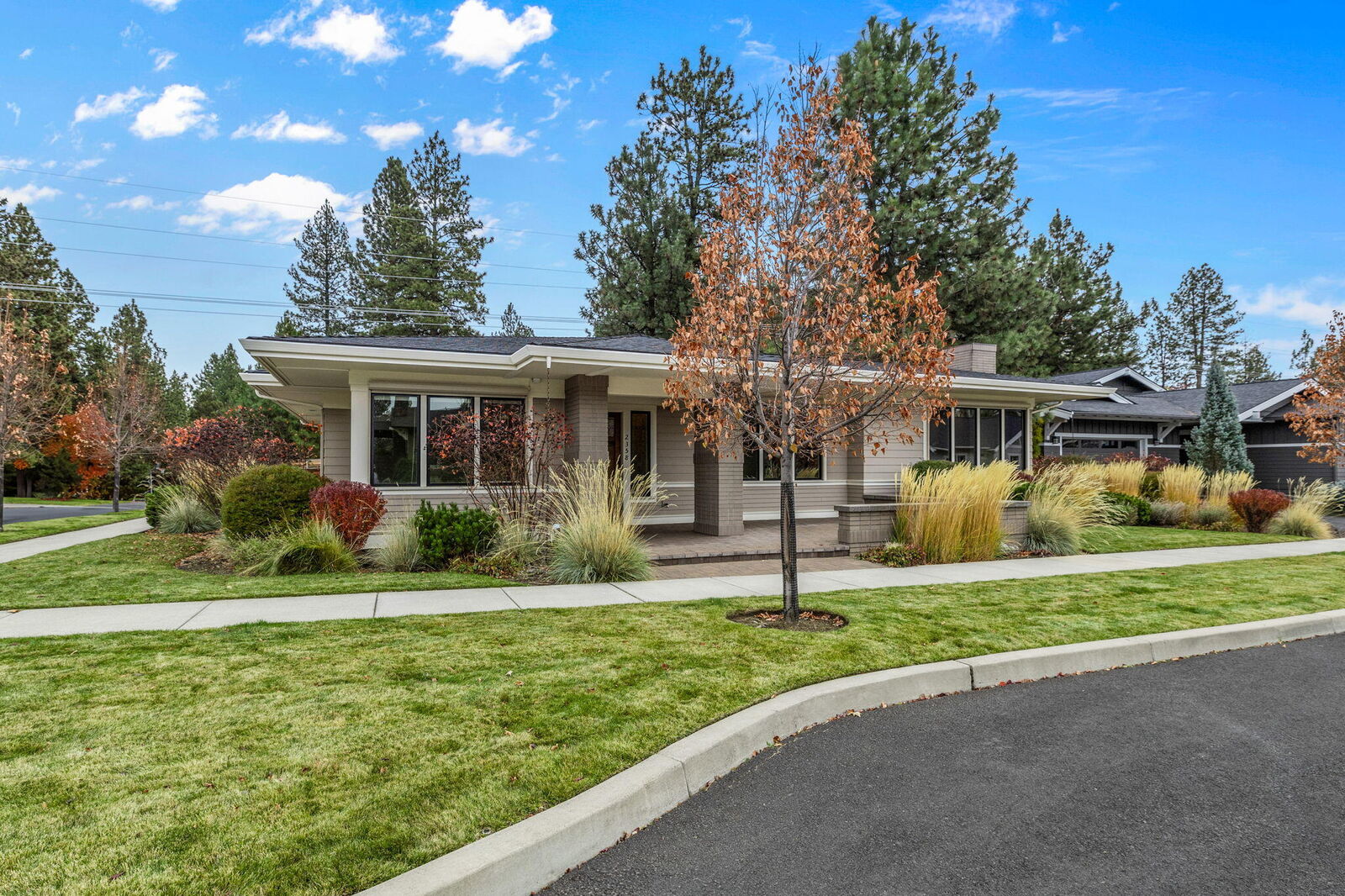 Property Photo: 2358 NW Floyd Lane OR 97703