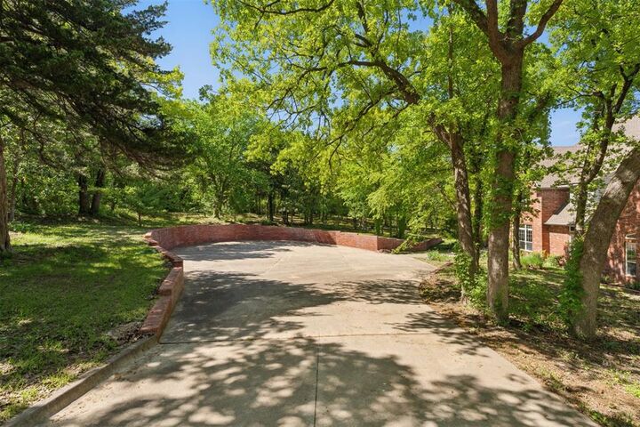 Property Photo: 12700 Jabez Road OK 73013