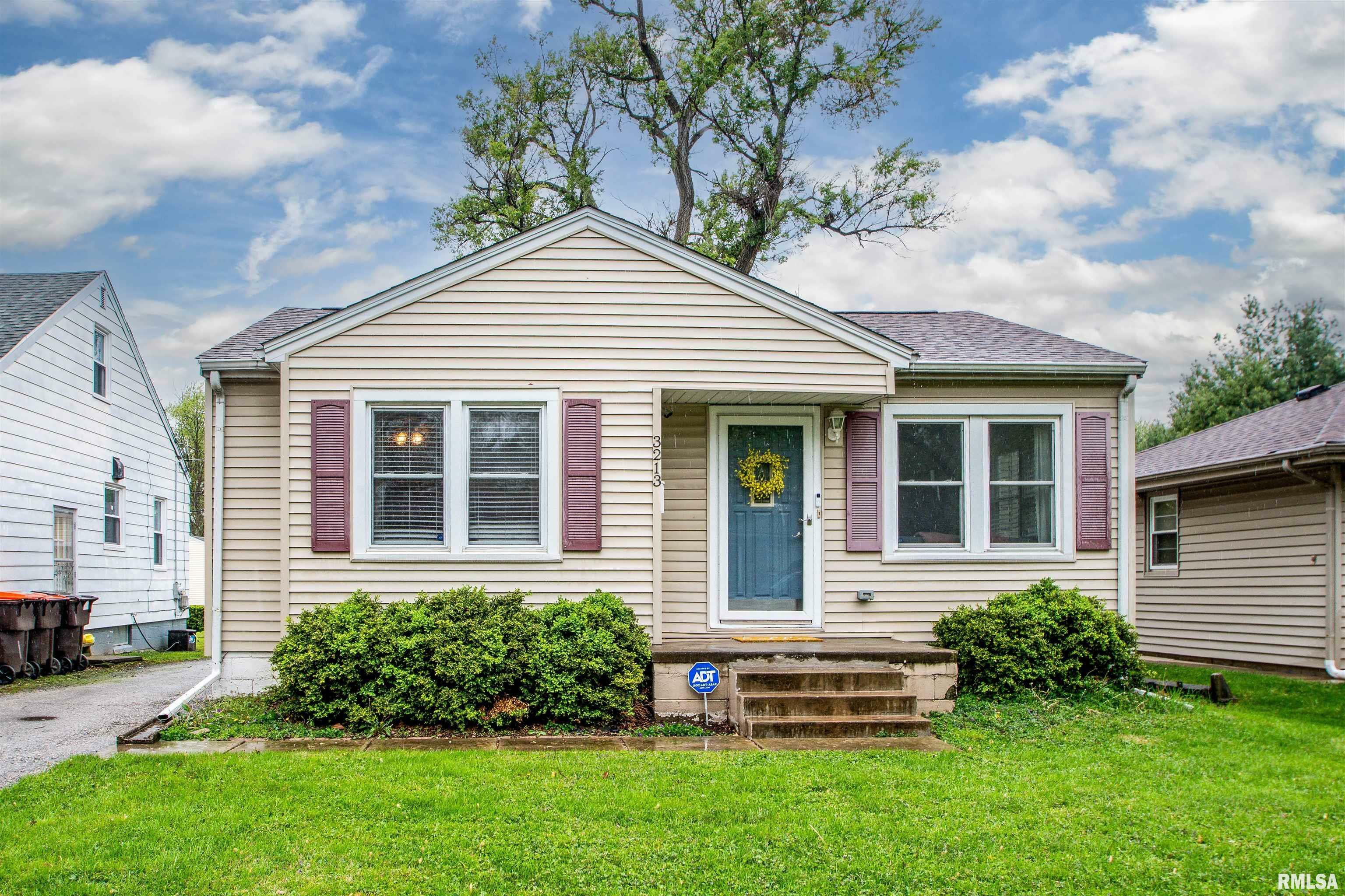 3213 N Parish Avenue  Peoria IL 61604 photo