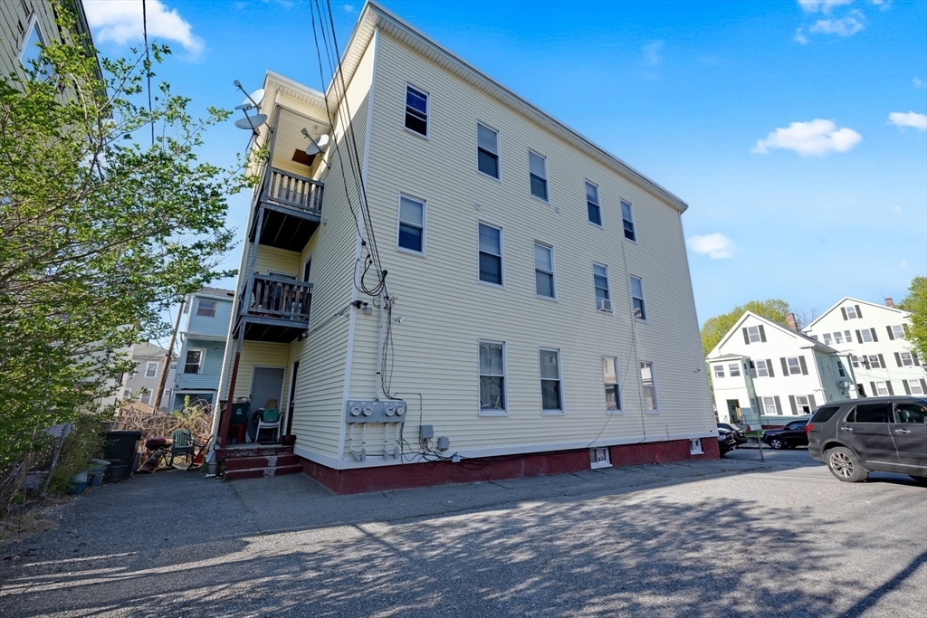 Property Photo: 14 Mendon St MA 01604