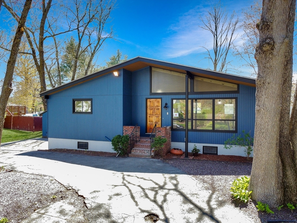 Property Photo:  40 Pinedale Ave  MA 01830 