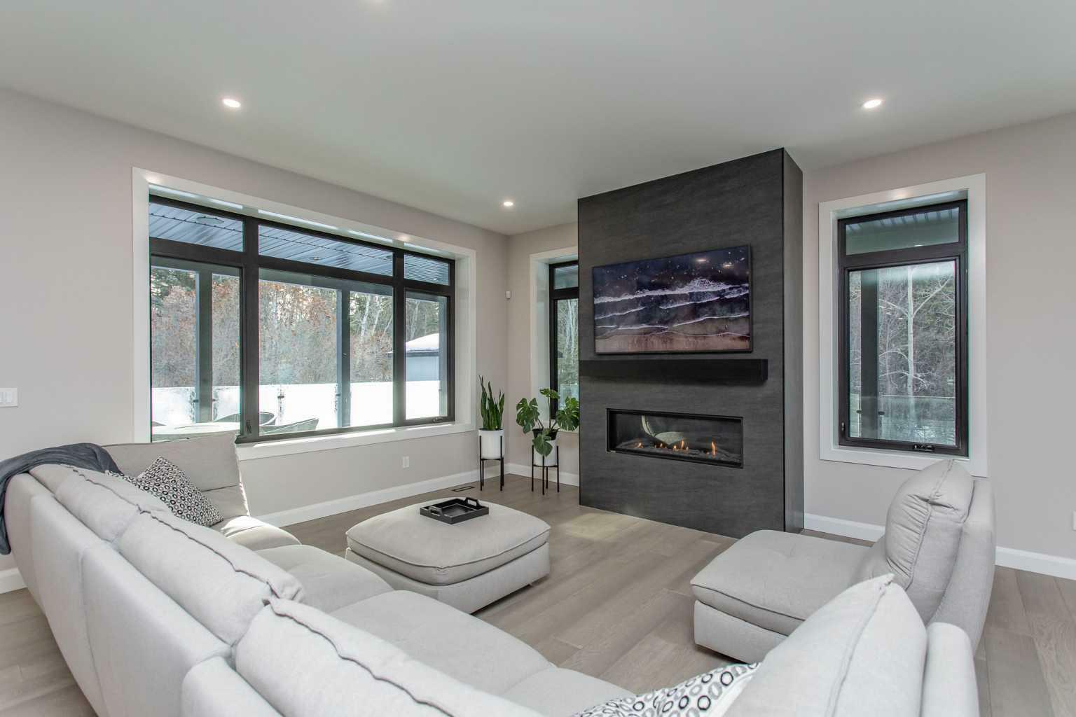 Property Photo:  27475 Township Road 380 299  AB T4S 2B7 