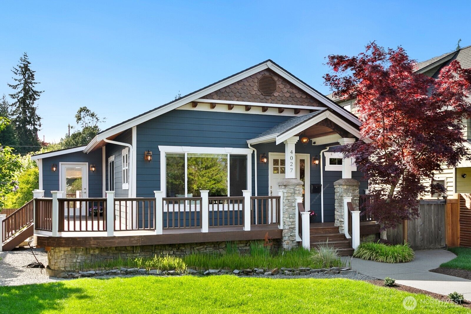 Property Photo:  4027  49th Avenue SW  WA 98116 