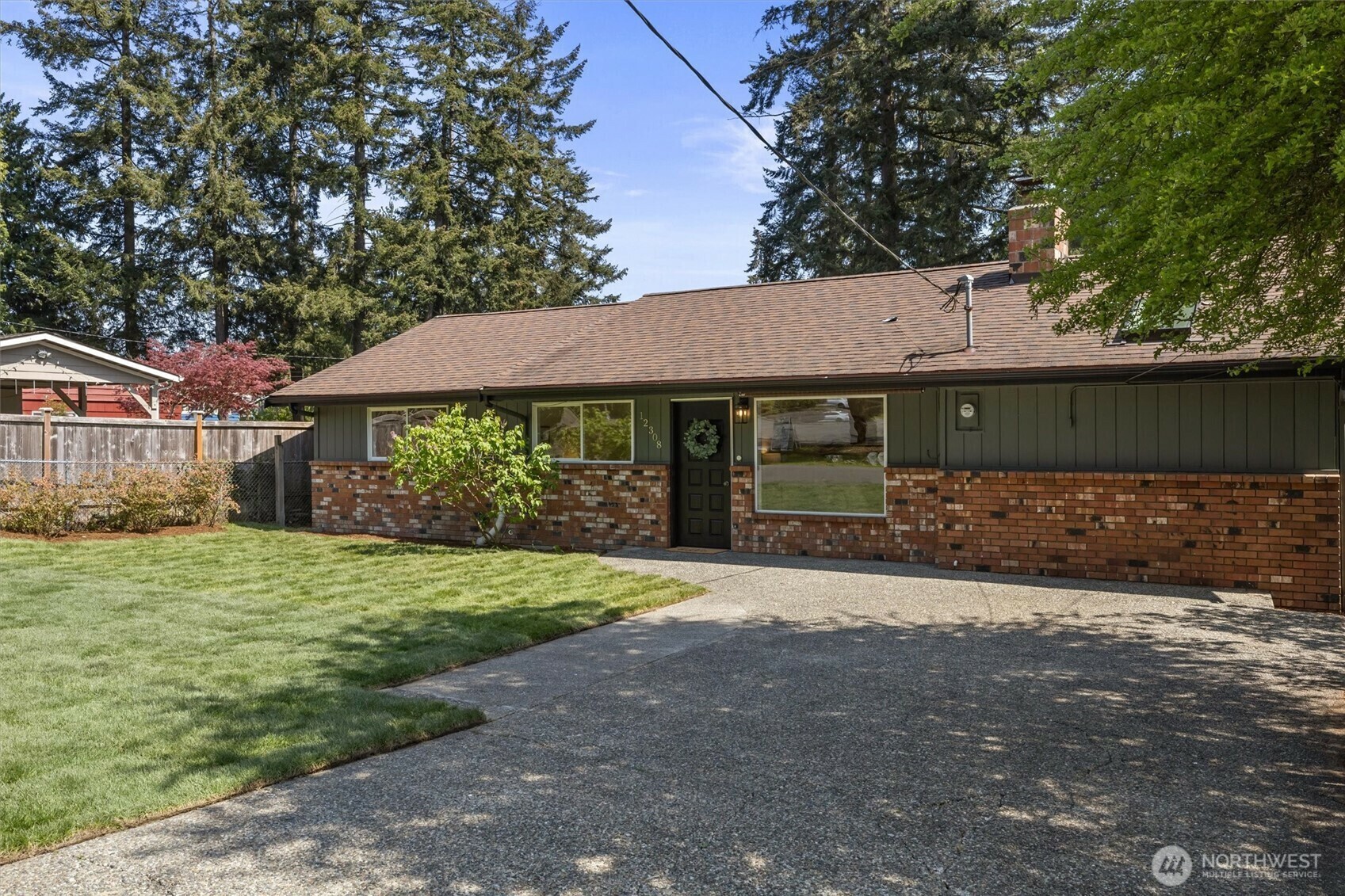 Property Photo: 12308 8th Avenue NE WA 98125