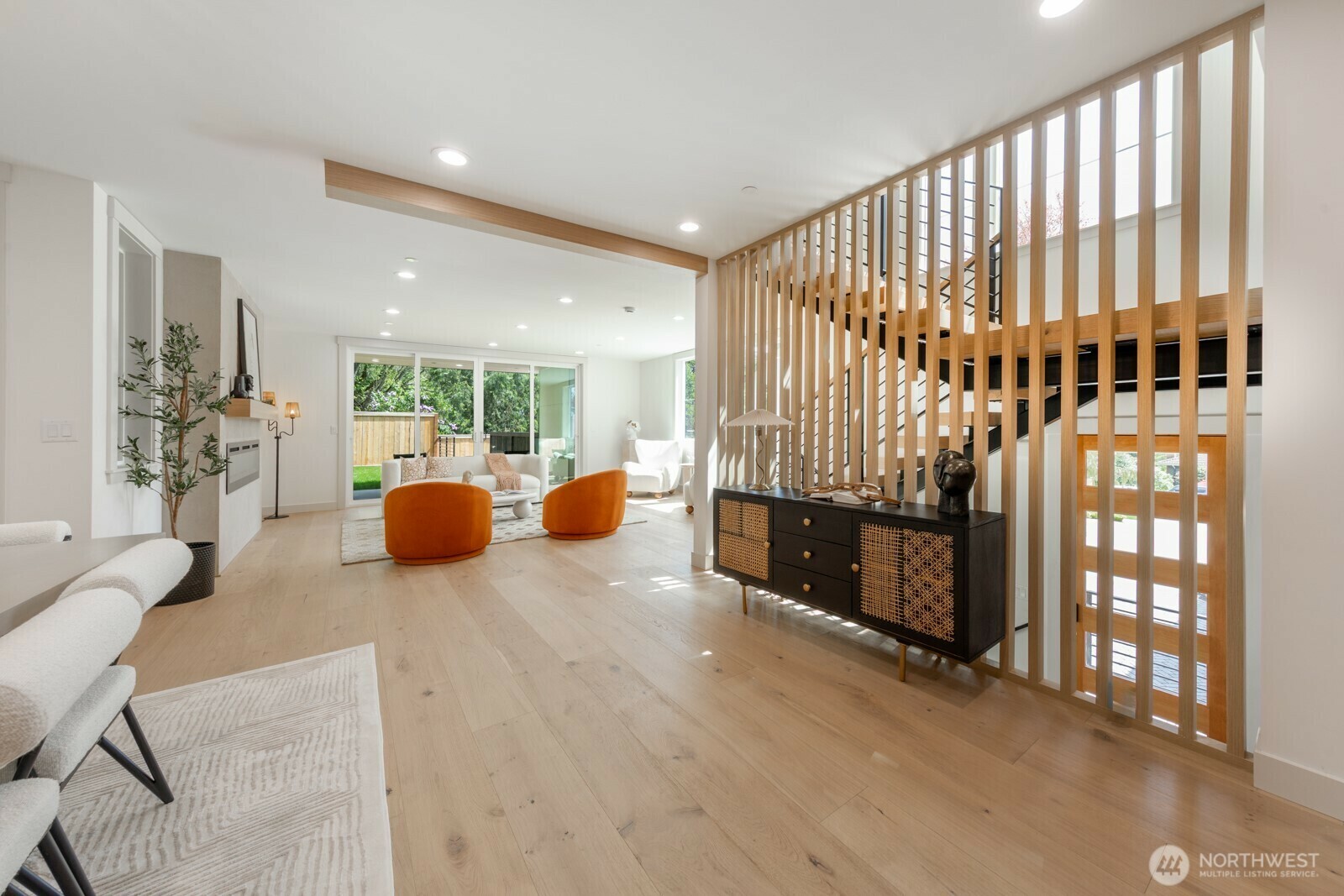 Property Photo: 10434 NE 110th Street WA 98033