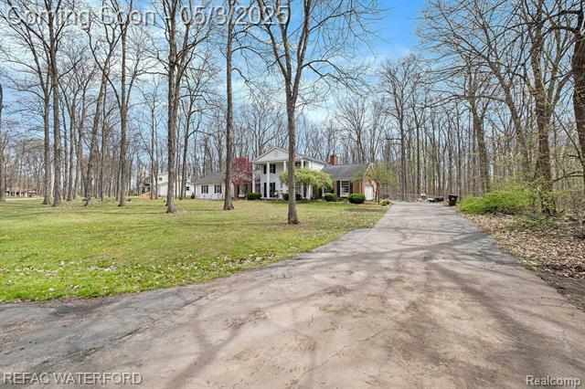 Property Photo: 1900 Maplewood Drive MI 48867