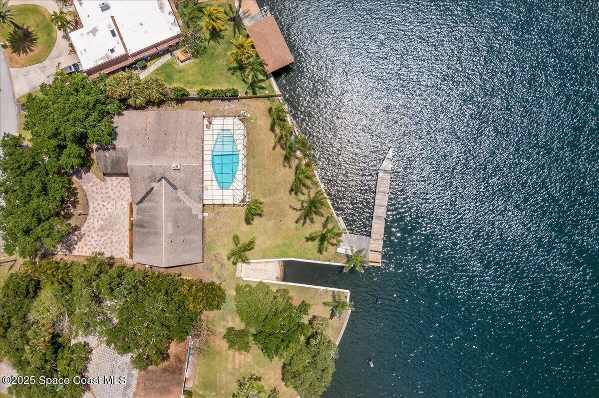 Property Photo: 526 Andros Lane FL 32937