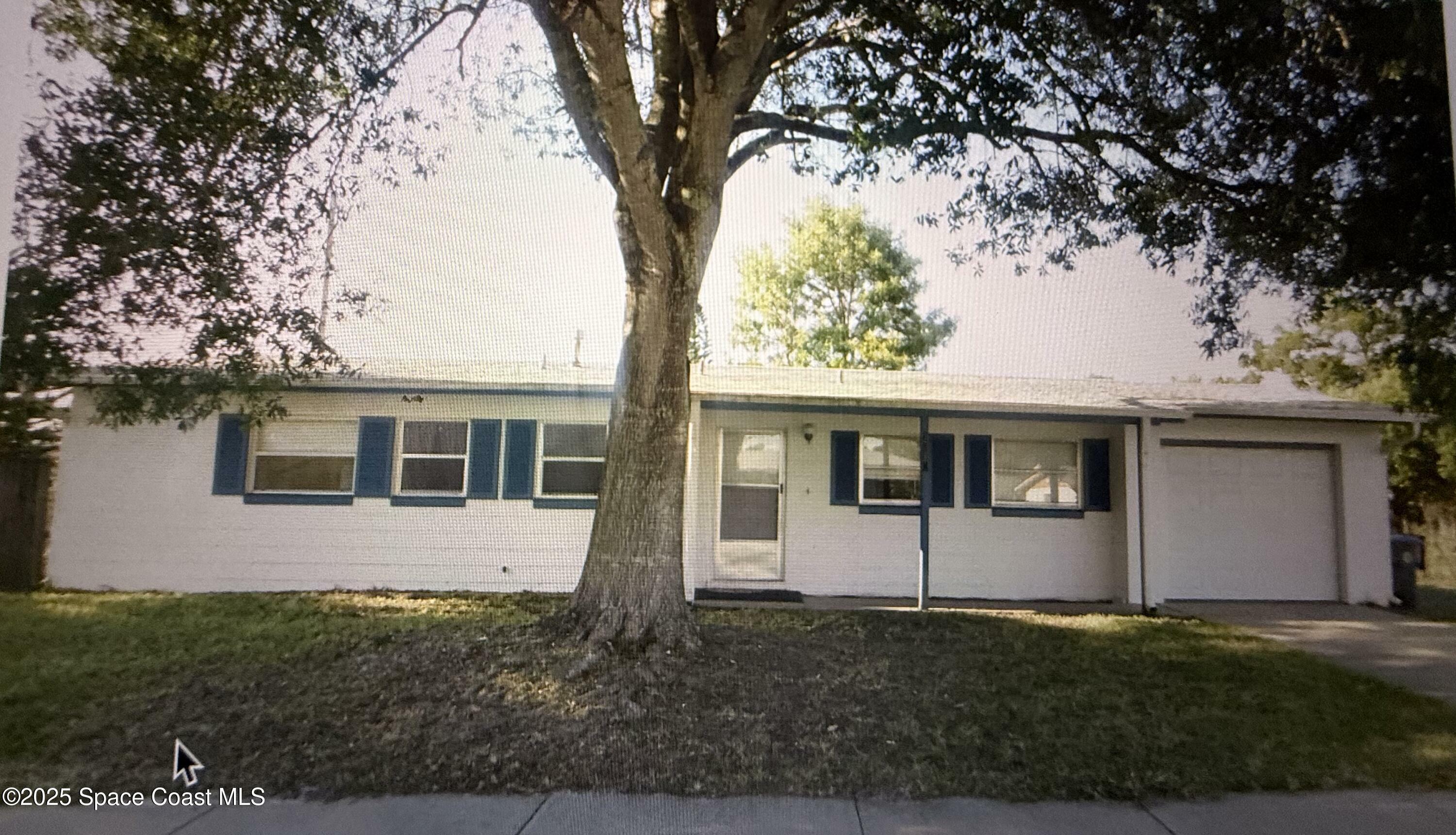 Property Photo: 3080 Rosemarie Drive FL 32796