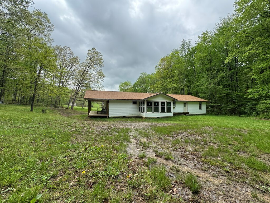 Property Photo: 472 Clark Road OH 45601