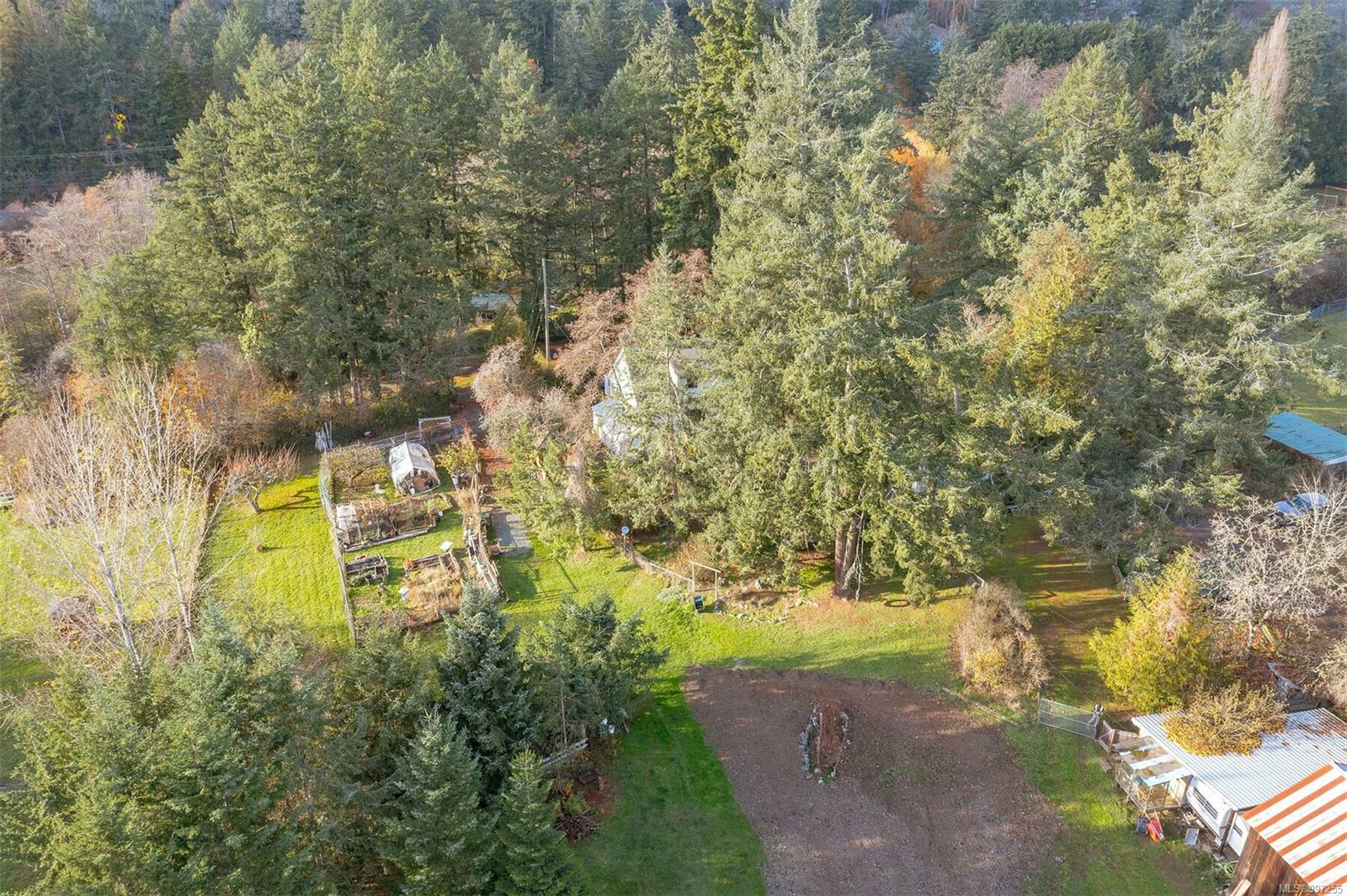Photo de la propriété:  4797 Elk Rd  BC V9E 2E6 