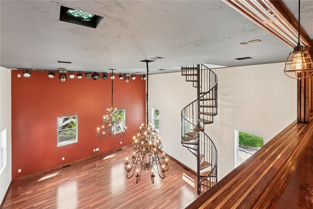 Property Photo: 3302 Crestview Dr PA 15137